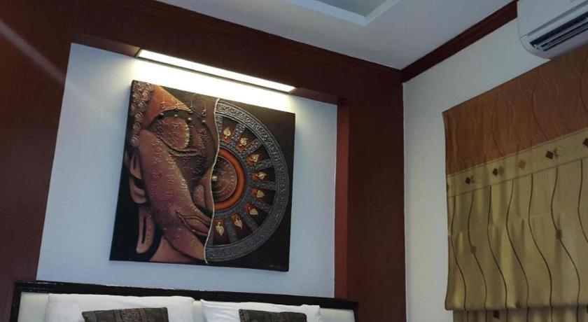 Ilmare Patong Place Bagian luar foto